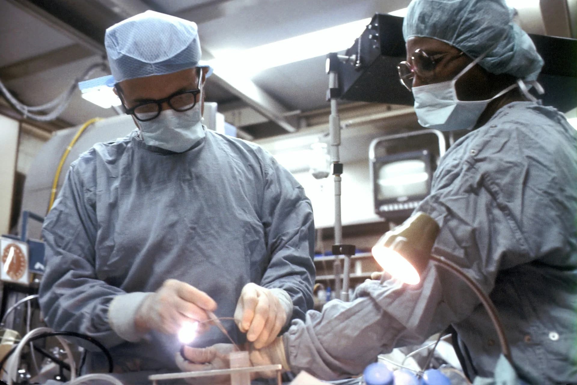 4-star hotel recovery suite included in dental tourism package
